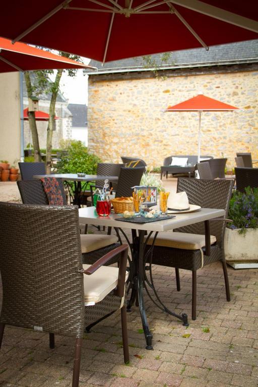 Logis L'ermitage & Restaurant 3*