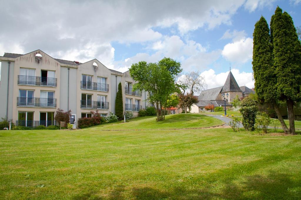 Logis L'ermitage & Restaurant Hotel 3*