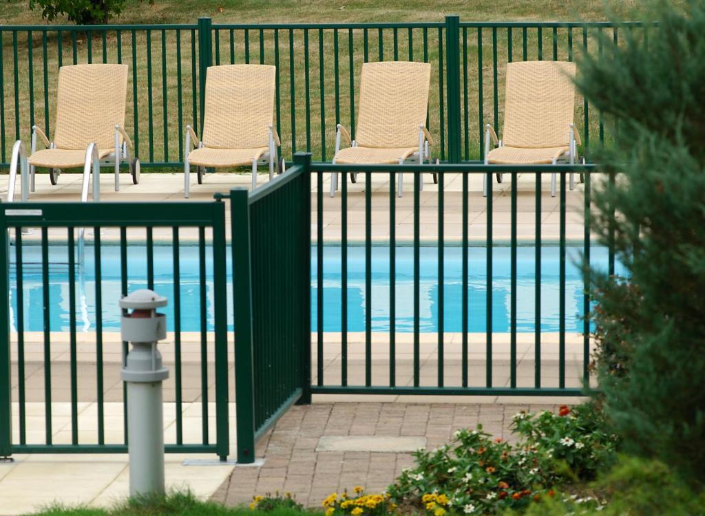 Logis L'ermitage & Restaurant Hotel 3*