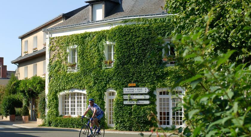 Hotel Logis L'ermitage & Restaurant